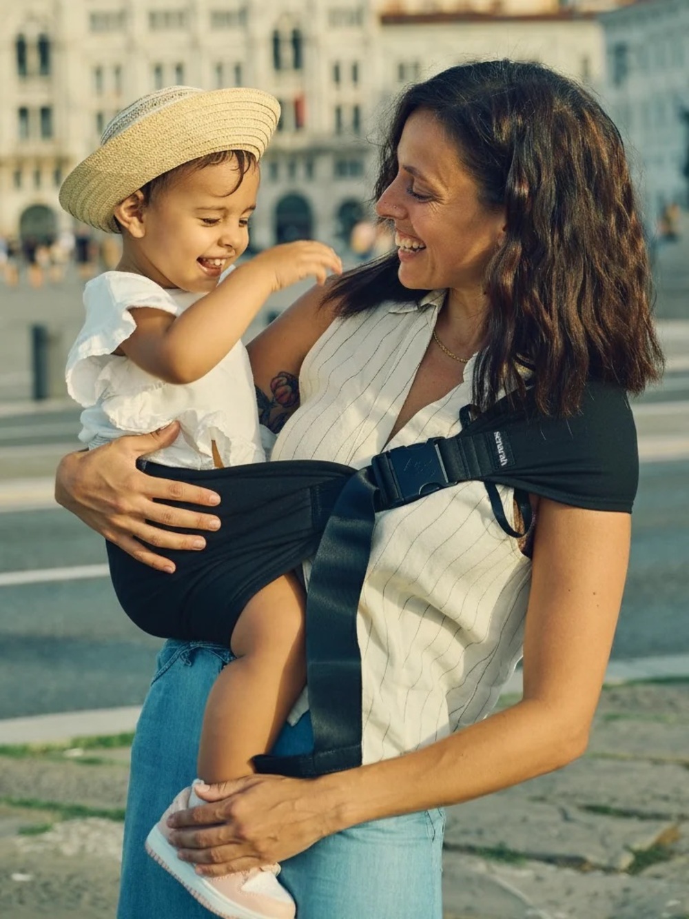NWT Senarah Toddler Carrier